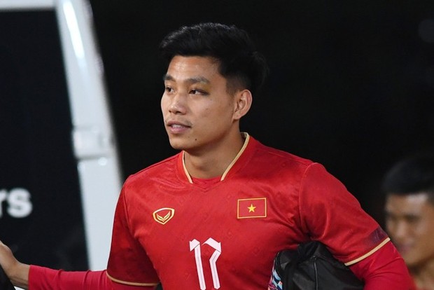 Văn Thanh bị sưng một bên mắt, Tiến Linh tiết lộ công thức lập siêu phẩm vào lưới ĐT Iraq - Ảnh 1. Văn Thanh bị sưng một bên mắt, Tiến Linh tiết lộ công thức lập siêu phẩm vào lưới ĐT Iraq - Ảnh 1.