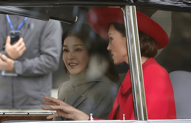 Đệ nhất phu nhân Hàn Quốc trong chuyến thăm Vương quốc Anh: Phong cách cực cuốn hút, đứng chung khung hình với Công nương Kate sẽ ra sao? - Ảnh 6.