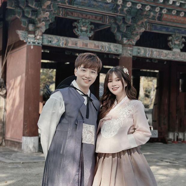 Mẹ chồng Hàn Quốc diện áo dài, nhảy cực sung trong đám cưới ở Hà Tĩnh hút triệu view - Ảnh 2.