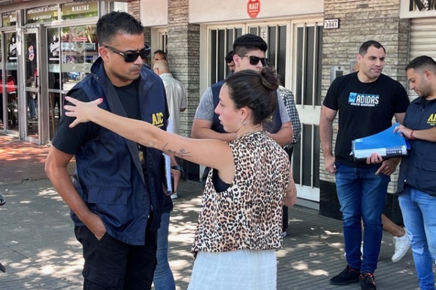 Người thân nhà vợ của Messi gặp trường hợp cướp trên phố, Antonela đã lên tiếng đáp trả đầu tiên