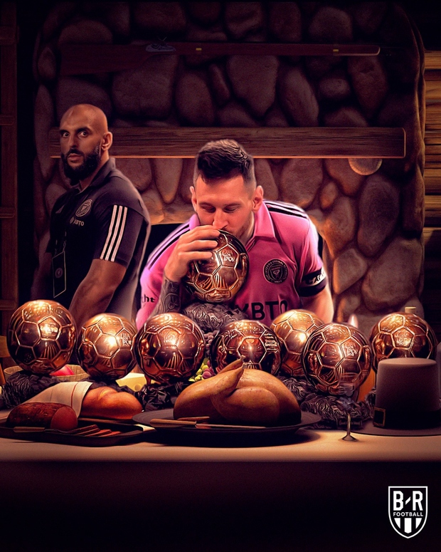 Trận đấu bóng đá hài hước: Messi mời Ronaldo cùng nhảy múa với trái bóng