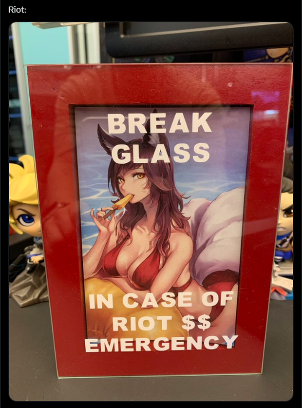 Faker có thể sở hữu T1 Ahri gợi cảm trong tương lai?