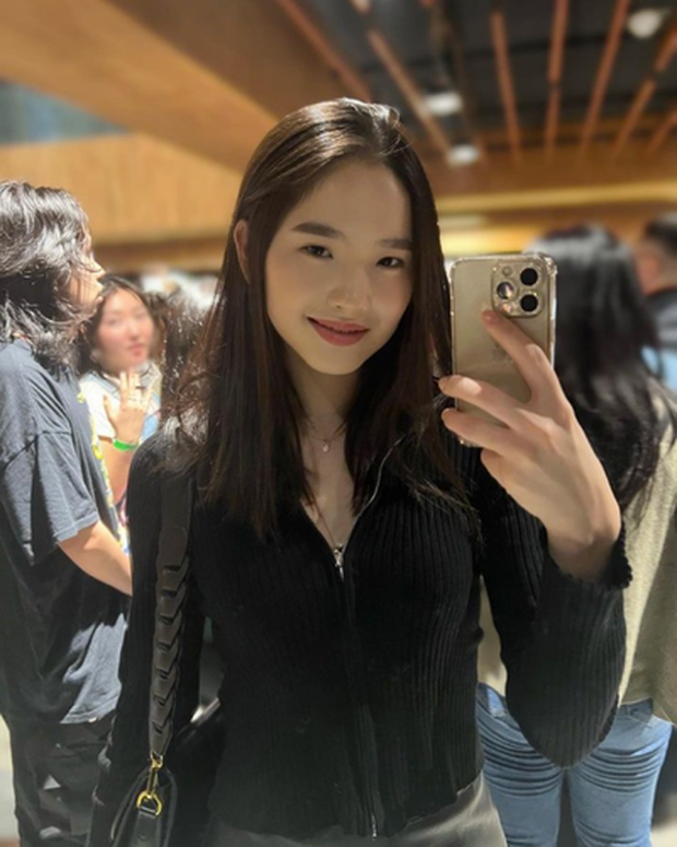 Vẻ dễ thương, đáng yêu khiến sao bóng chuyền Mông Cổ gắn kết