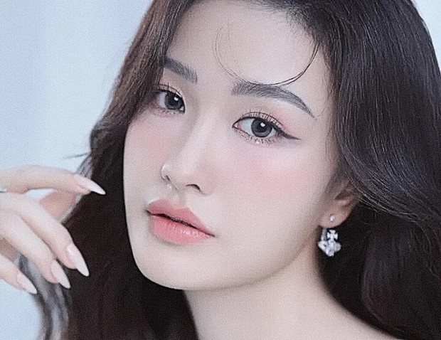 Người hâm mộ đau lòng khi nghỏ ngờ mỹ nữ bóng chuyền rời sân
