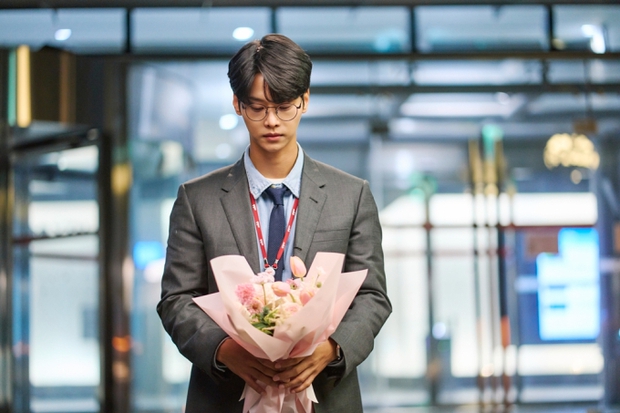 Mỹ nam Hàn bị chỉ trích thậm tệ vì ham đóng phim, lột xác ở vai diễn mới nhưng netizen không chấp nhận - Ảnh 3.
