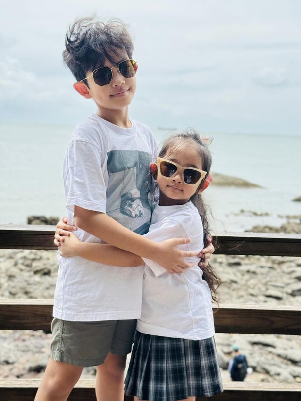 Phan Hiển dẫn Khánh Thi và con cái tới Vũng Tàu vui chơi vì một lý do