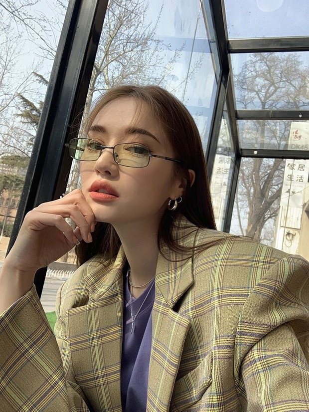 Gen Z ở penthouse, lái Porsche và giàu hơn sếp vẫn miệt mài làm việc 8 tiếng/ngày giữa lúc công ty sa sút - Ảnh 1. Gen Z ở penthouse, lái Porsche và giàu hơn sếp vẫn miệt mài làm việc 8 tiếng/ngày giữa lúc công ty sa sút - Ảnh 1.