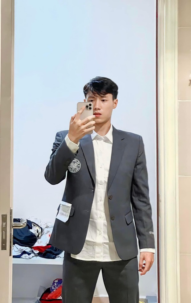 Danh sách các cầu thủ hotboy bóng đá xuất hiện trong lễ ăn hỏi của Đoàn Văn Hậu và Doãn Hải My