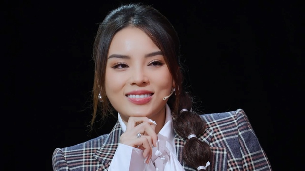 Luna Đào trắng tay khi so độ hotness với Kỳ Duyên và Mai Ngô