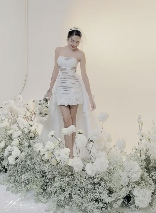 Doãn Hải My chia sẻ hình ảnh cưới với Đoàn Văn Hậu, khoe vẻ đẹp nóng bỏng và dáng vóc quyến rũ