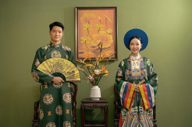 Thủ môn U23 Việt Nam hạnh phúc khoe ảnh cưới ngọt ngào cùng vợ giáo viên tiểu học