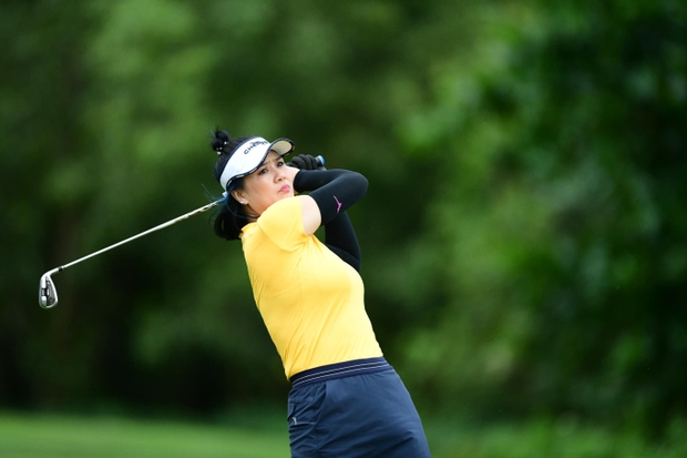 Hoa khôi bóng chuyền Kim Huệ và á hậu Huyền My: Cuộc so tài về thể thao và tài sản