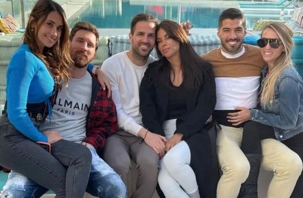 Lần duy nhất bị đồn ngoại tình, Messi giải quyết tình huống một cách tinh tế
