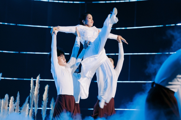 Diva Mỹ Linh thu hút mọi ánh nhìn tại chương trình Chị Đẹp, chiến thắng đầy ấn tượng!