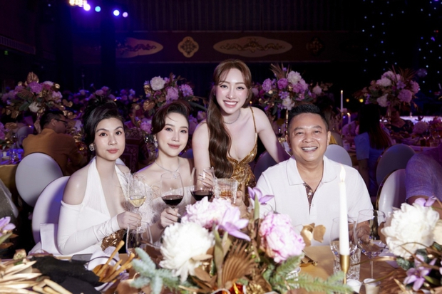 Hội ngộ nhan sắc Lệ Quyên, Angela Phương Trinh: Bà xã Chi Bảo, Bảo Thy khoe vóc dáng hoàn hảo sau giảm 5kg