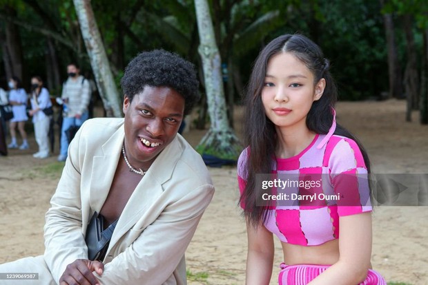 Jennie hòa mình vào hậu trường concert và tạo dấu ấn với đỉnh cao của hit Best Part