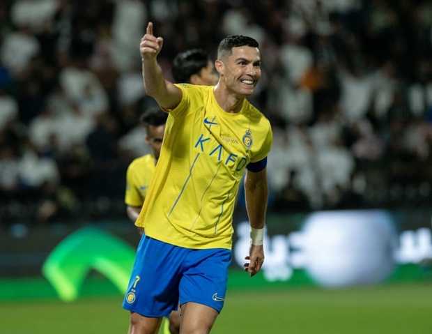 Cú đúp của Ronaldo giúp Al Nassr dẫn đầu khi đánh bại Al Shabab