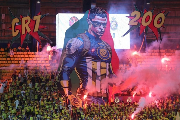 Cuộc sống sang trọng và thuận tiện của Ronaldo và Messi sau khi chuyển nhà