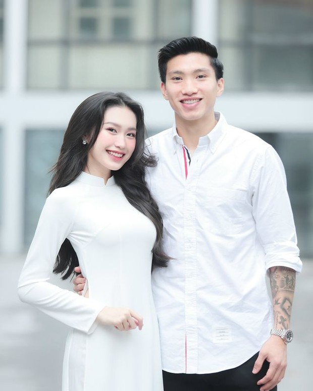 Văn Hậu ấm áp kỷ niệm sinh nhật đầu tiên cùng Hải My, thể hiện quan điểm tình yêu thật rõ ràng