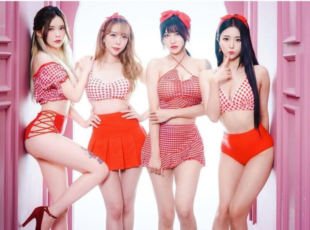 Nhóm nhạc nữ Kpop kết hợp concept 18+ gây tranh cãi, Hwasa (MAMAMOO) bị nhắc đến!