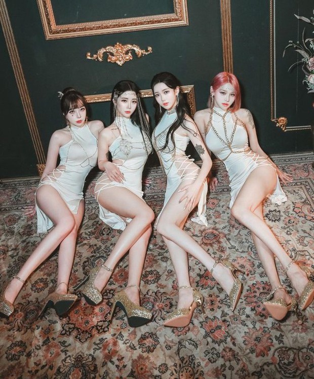 Nhóm nhạc nữ Kpop kết hợp concept 18+ gây tranh cãi, Hwasa (MAMAMOO) bị nhắc đến!