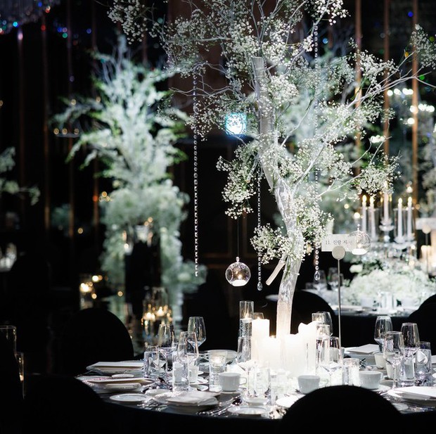 Ngắm tận hưởng khoảnh khắc lễ cưới tuyệt đẹp của huyền thoại SKT T1 và nữ MC nổi tiếng nhất LCK