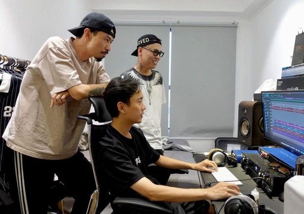 Đen Vâu được mời tham gia bài mới, Liên khúc khẳng định không lo bị chiếm trọn sân khấu