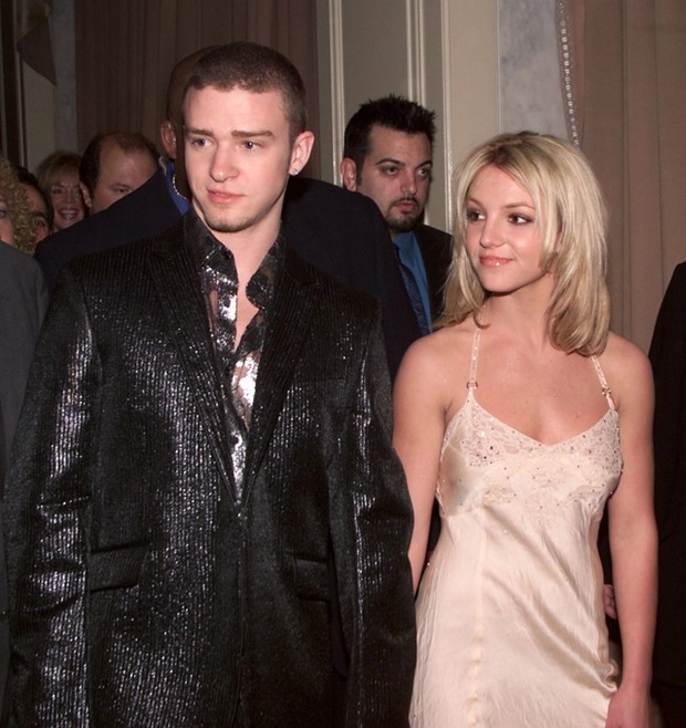 One-time lovers Britney Spears - Justin Timberlake "retaliate" after the pop princess' shocking memoir - Photo 6.