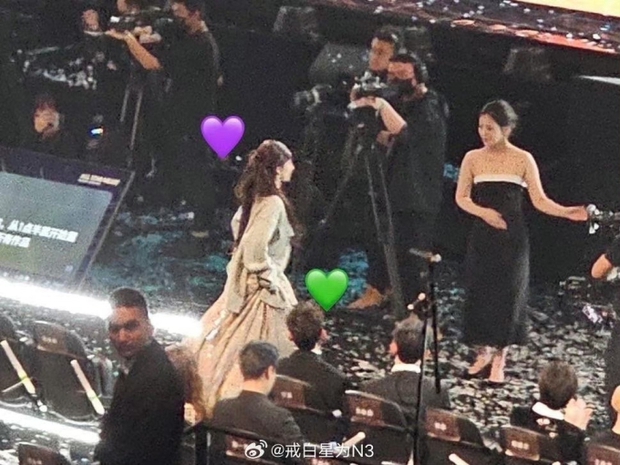 Triệu Lộ Tư và Ngô Lỗi: Sự gợi cảm trong vòng xoáy tình ái tại Tinh Quang Đại Thưởng