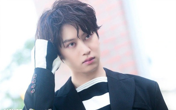 Đại gia đình Heechul (Super Junior) tới Đà Nẵng du lịch, diện mạo 2 thiên thần nhỏ gây chú ý - Ảnh 9.