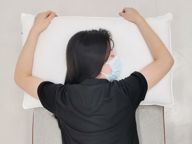 6 tư thế nằm ngủ càng gây mệt mỏi, thậm chí làm biến dạng cột sống - Ảnh 3. 6 tư thế nằm ngủ càng gây mệt mỏi, thậm chí làm biến dạng cột sống - Ảnh 3.