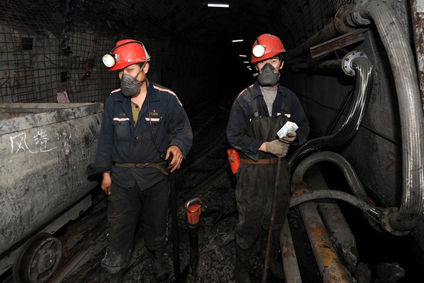 Tai nạn mỏ than ở Trung Quốc làm 12 người thiệt mạng - Ảnh 1.