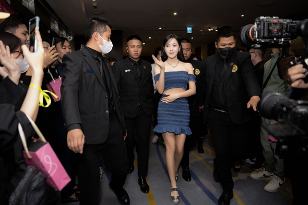 Hyomin (T-ara) xuất hiện tại sự kiện ở Hà Nội, gửi thông điệp đến fan bằng tiếng Việt