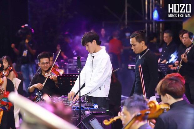 Đêm khai mạc vượt trội của Hội Đồng 2023