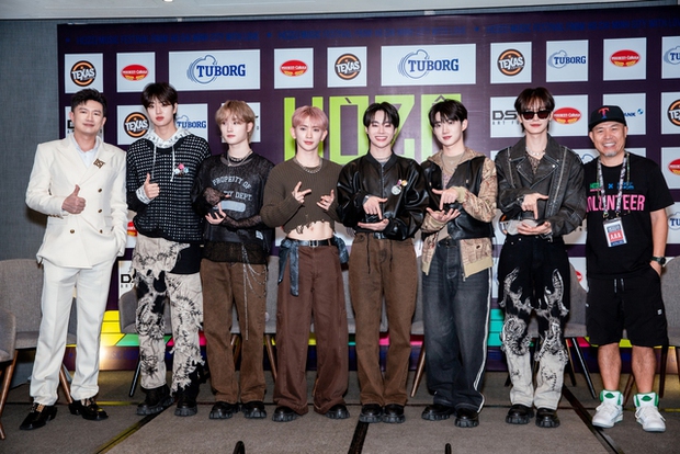 NS Huy Tuấn chia sẻ TEMPEST gặp khó khăn vì tổ chức show trong nước gây tai tiếng