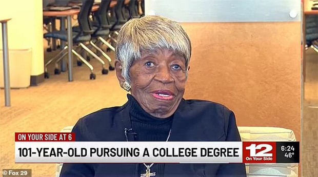 Cụ bà 101 tuổi chuẩn bị tốt nghiệp đại học sau 81 năm bỏ học - Ảnh 1.