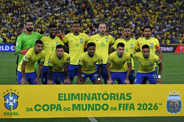 FIFA đe dọa loại ĐT Brazil khỏi sân chơi quốc tế