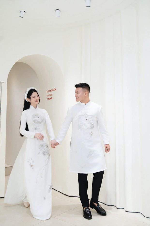 Chu Thanh Huyền tổng kết năm 2023: Khiến anh Quang Hải cũng phải ngưỡng mộ doanh thu tiền tỷ