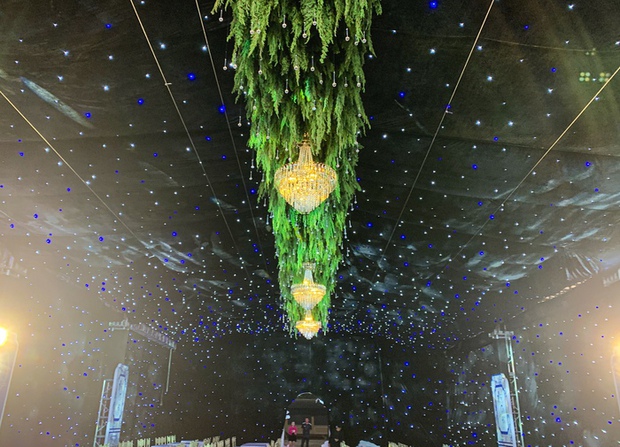 Đám hỏi tuyệt đẹp của Quang Hải gây ấn tượng tại sân vận động