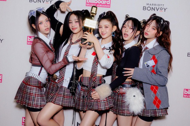 Thành tích quốc tế của 4 ông lớn Kpop 2023: HYBE thắng đậm mọi mặt, YG không còn BLACKPINK lui về số 0 - Ảnh 1. Thành tích quốc tế của 4 ông lớn Kpop 2023: HYBE thắng đậm mọi mặt, YG không còn BLACKPINK lui về số 0 - Ảnh 1.