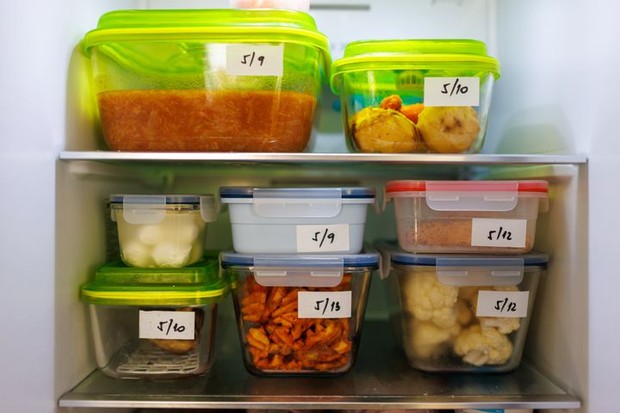6 mẹo bảo quản thức ăn thừa ngăn ngừa ngộ độc thực phẩm - Ảnh 2.