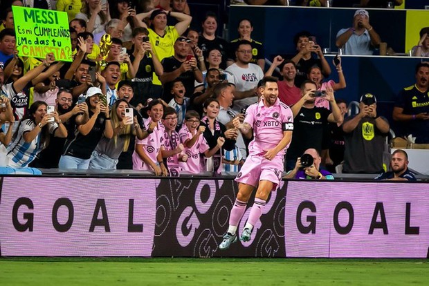 Messi: Cầu thủ đầu tiên trong lịch sử giành giải thưởng danh giá từ tạp chí Time