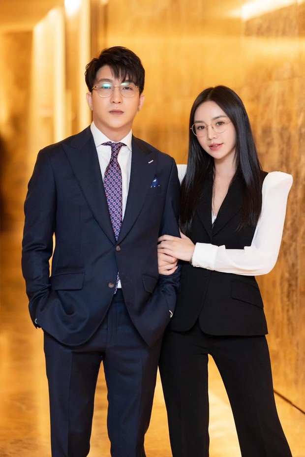 Netizen bất ngờ đòi cặp đôi này đóng chính Chúng Ta Của 8 Săm Sau 2, nhìn visual nữ chính mới thấy quá hợp lý - Ảnh 4.