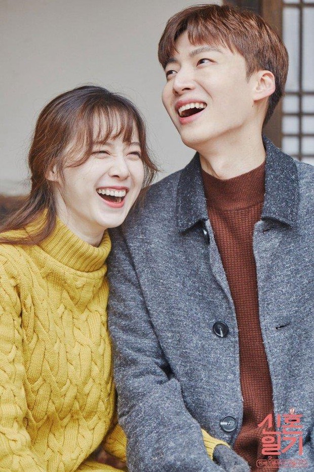 Chồng cũ nàng Cỏ Goo Hye Sun tái xuất sau 4 năm dính phốt ngoại tình: Visual thăng hạng nhưng có thoát lời nguyền flop? - Ảnh 1.