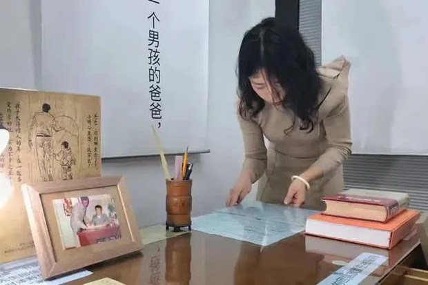Người phụ nữ làm nghề dọn dẹp di vật của người đã khuất: Tìm kiếm những món đồ chứa đựng hồi ức, trở thành cầu nối ranh giới sinh tử - Ảnh 3. Người phụ nữ làm nghề dọn dẹp di vật của người đã khuất: Tìm kiếm những món đồ chứa đựng hồi ức, trở thành cầu nối ranh giới sinh tử - Ảnh 3.