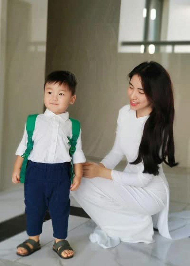 Hoà Minzy dạo này: Nhan sắc mẹ đơn thân ngày càng lên hương, làm việc hết công suất để chăm con trai - Ảnh 5.