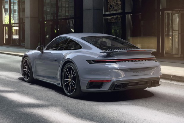  Đại gia Hoàng Kim Khánh lần đầu tính đổi gió sang Porsche 911, chọn mỗi màu sơn thôi đã tốn gần 200 triệu đồng - Ảnh 4.