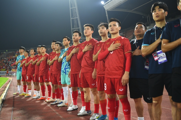 Lộ trình đến World Cup 2026 của HLV Troussier với đội tuyển Việt Nam - Ảnh 1. Lộ trình đến World Cup 2026 của HLV Troussier với đội tuyển Việt Nam - Ảnh 1.