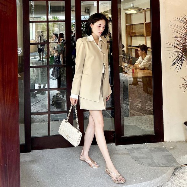 Em dâu Tăng Thanh Hà: Chăm sắm đồ local brand, diện váy áo đơn giản vẫn toát thần thái dâu hào môn - Ảnh 3.