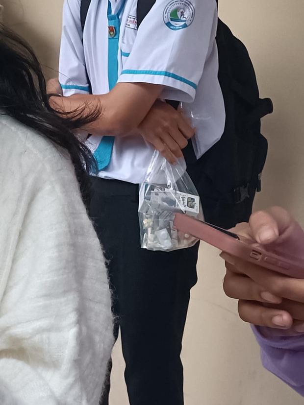 Tuần học đầu tiên đầy bất ổn của học sinh sau kỳ nghỉ Tết, dư vị bánh chưng kẹo mứt sao mãi chưa hết? - Ảnh 7.